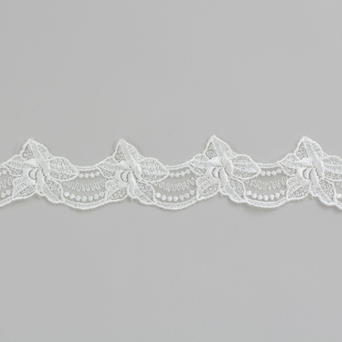 存在感ある花柄刺繍のチュールレース チュールレース カット売り ハンドメイド DIY 手芸用 アクセサリー 生地 単品 レース